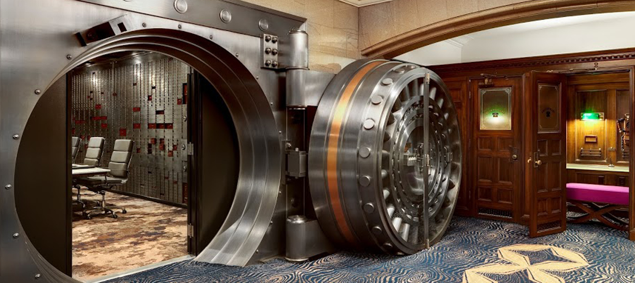 Courtyard By Marriott San Diego Downtown Bank Vault Meeting
